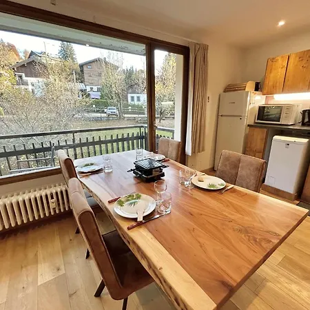 Pour 4 Personnes, Centre-village - - Meg103-r011 Apartment
